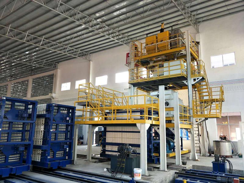 聚苯顆粒輕質(zhì)復合隔墻板設備介紹